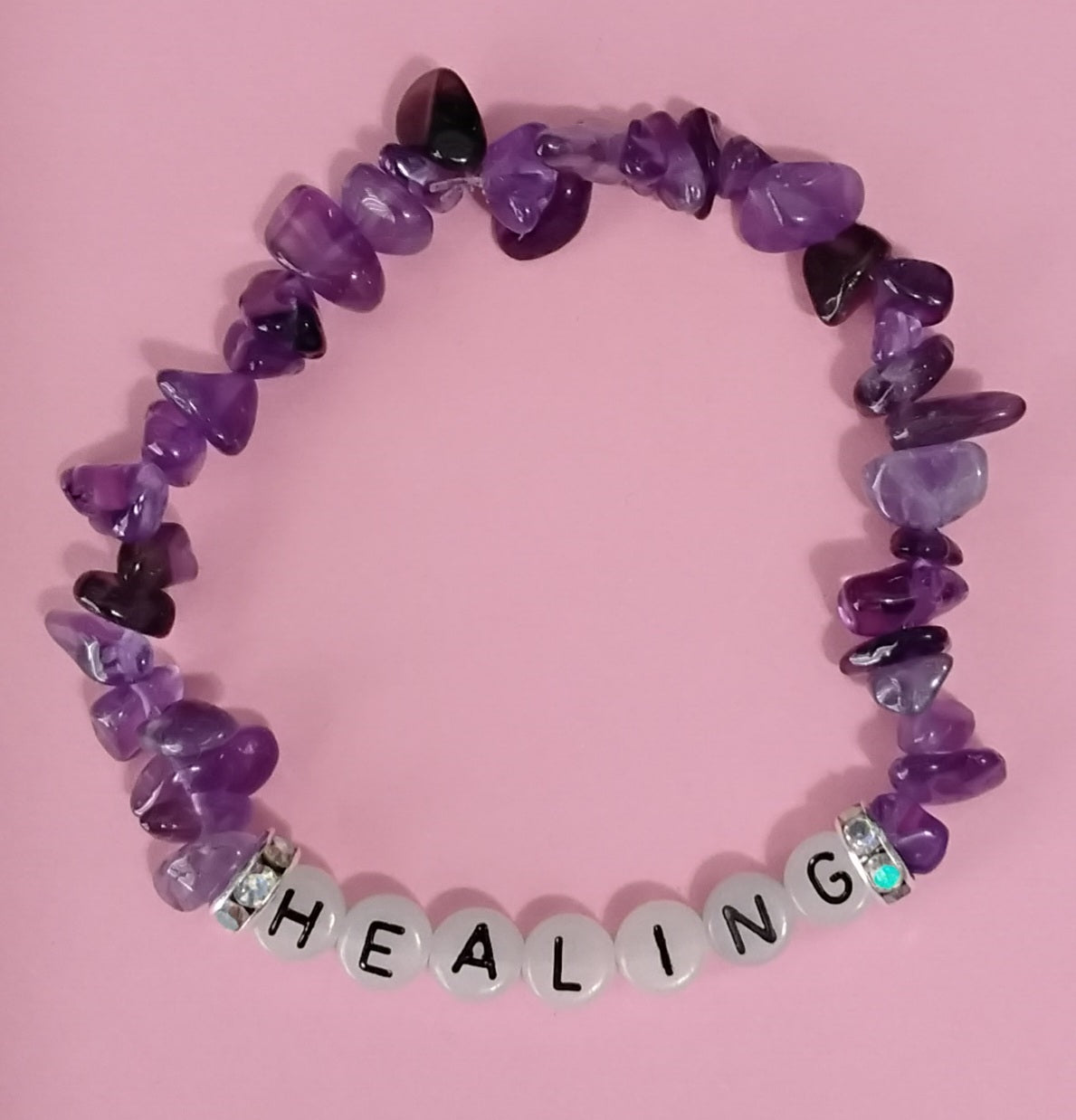 Amethyst & Green Howlite Healing Bracelet with Natural Crystal Chips: Powerful Energy Healing