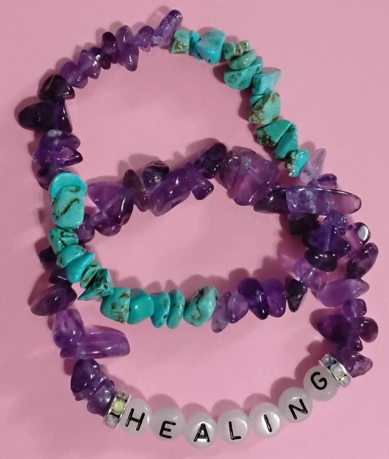 Amethyst & Green Howlite Healing Bracelet with Natural Crystal Chips: Powerful Energy Healing